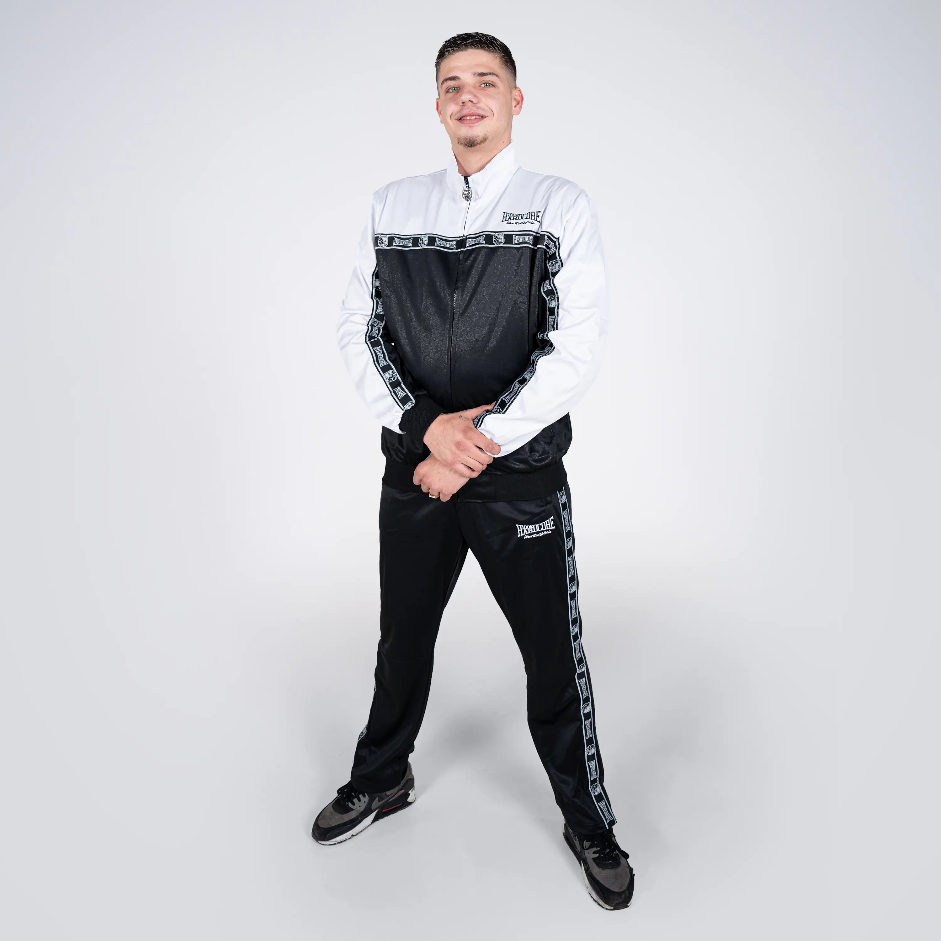 Pantaloni corti POC Essential Enduro senza fondello Pantaloni corti POC Essential Enduro senza fondello